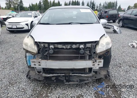 2012 Toyota Prius Three z USA, uszkodzony, nr VIN JTDKN3DU8C1522463